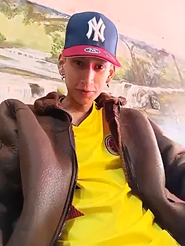 Disey888 online show from June 17, 3:35 pm