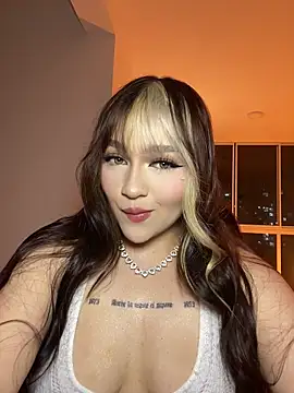 Daniela ruizz online show from July 10, 1:21 am