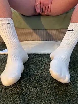 Krizzly666 online show from December 18, 2:12 pm