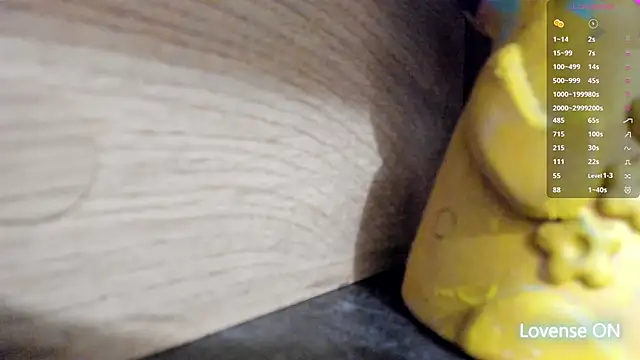 classy medea online show from December 16, 1:32 am