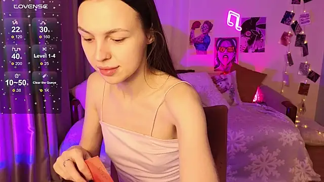 MaxinCarroll online show from January 7, 5:21 am