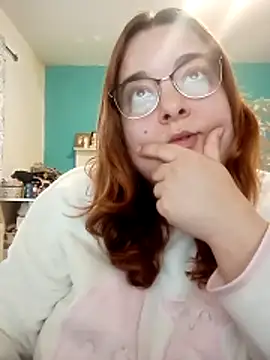 Snapshot of LilithUmbra chatting on December 19, 9:38 am LilithUmbra online show from December 19, 9:38 am