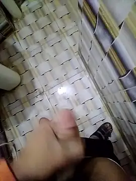 Snapshot of 1Aya1Mustafa chatting on January 17, 8:23 pm 1Aya1Mustafa online show from January 17, 8:23 pm