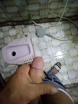 Snapshot of 1Aya1Mustafa chatting on January 31, 11:36 pm 1Aya1Mustafa online show from January 31, 11:36 pm