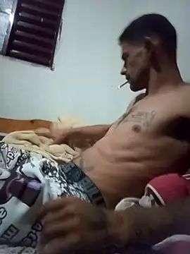 Snapshot of leobct555 chatting on March 26, 12:50 am leobct555 online show from March 26, 12:50 am