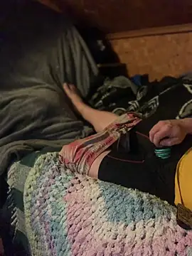 Ldnick69 online show from April 14, 5:46 am