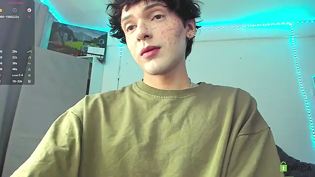 colestorm  online show from April 17, 6:33 pm