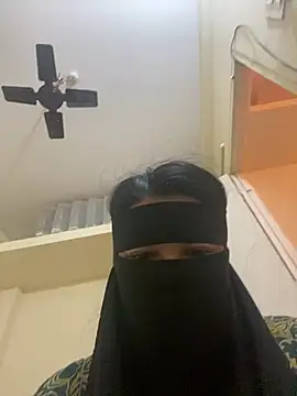 Snapshot of sara___fun chatting on January 12, 8:19 am sara fun online show from January 12, 8:19 am