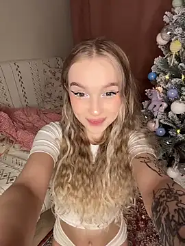 -teenytiny- online show from January 6, 7:06 pm