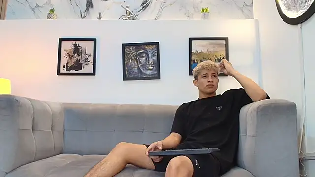 YOUNG GUYS1 online show from April 19, 7:18 am