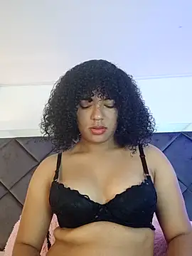 LunaaCurly online show from March 15, 11:49 am