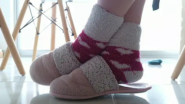Snapshot of Feetbeth chatting on June 6, 9:19 pm Feetbeth online show from June 6, 9:19 pm