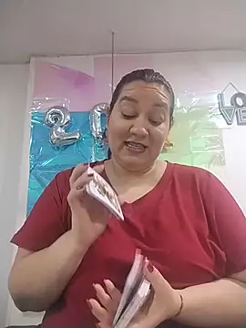 Snapshot of sharon_G chatting on June 30, 8:48 am sharon G online show from June 30, 8:48 am