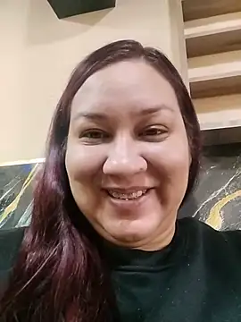 Snapshot of sharon_G chatting on July 4, 8:26 pm sharon G online show from July 4, 8:26 pm
