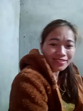 little-effy online show from March 13, 1:18 pm