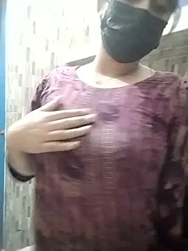 nosrat014 online show from January 10, 7:32 am