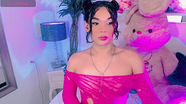 Snapshot of agathaferrer3 chatting on December 22, 8:33 am agathaferrer3 online show from December 22, 8:33 am