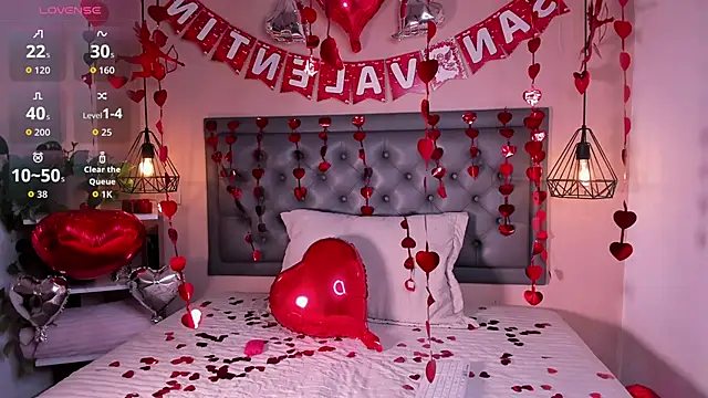 Snapshot of Cheerbaby_ chatting on February 14, 12:24 pm Cheerbaby online show from February 14, 12:24 pm