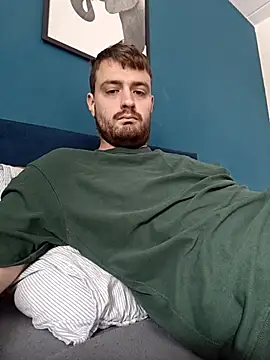 slutguy97 online show from July 20, 8:17 am