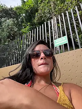Snapshot of Lena-Williamss chatting on July 3, 8:04 pm Lena-Williamss online show from July 3, 8:04 pm