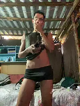 Snapshot of rocchw chatting on March 31, 12:16 pm rocchw online show from March 31, 12:16 pm