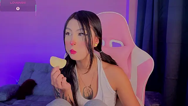 sharonbone online show from June 5, 11:54 pm