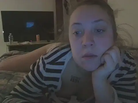 dixielover1229 online show from January 13, 6:46 pm