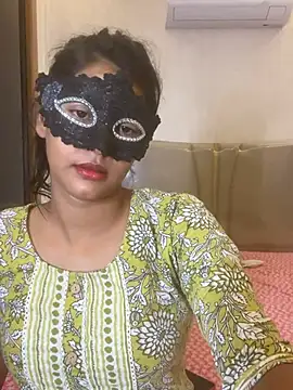 Cutie Seema online show from July 21, 1:57 pm