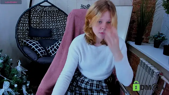 Soft Flame online show from December 20, 3:30 pm