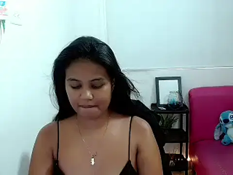 Shawnycarson online show from May 19, 6:14 pm