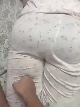 Saxy Sona1 online show from March 18, 7:44 am