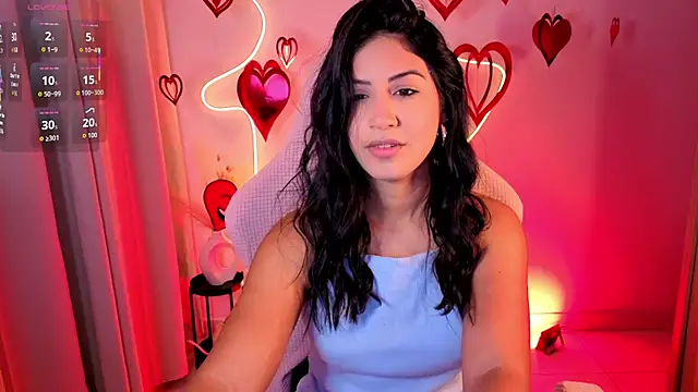 chloebum  online show from February 25, 10:58 am