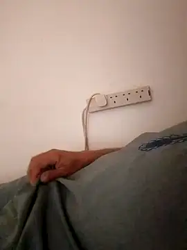 k9koy online show from April 4, 12:57 pm