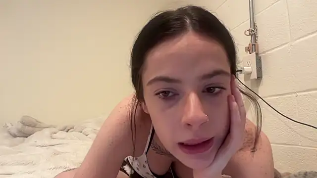 faithluvv online show from January 7, 12:13 am