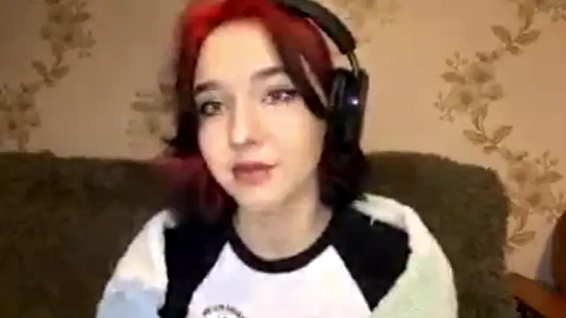 EmilyVeiro online show from January 15, 5:38 pm