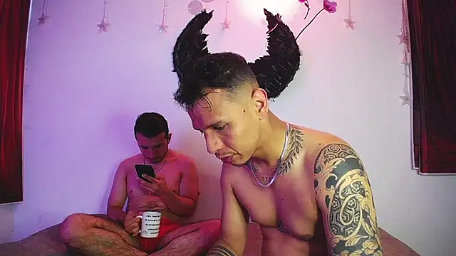 Noha and Iam online show from April 16, 12:28 pm