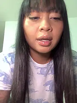 Snapshot of aisha_broown chatting on January 17, 10:13 pm aisha broown online show from January 17, 10:13 pm