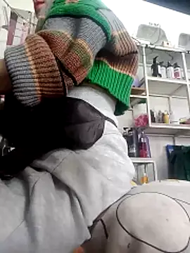 SARA6926969 online show from February 10, 6:28 am