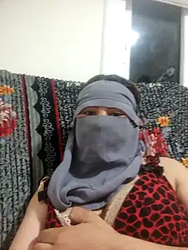 katiyvy online show from May 7, 8:14 pm