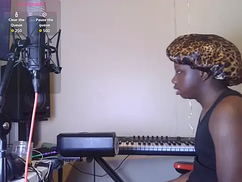 YourLittleBoyfriend online show from March 9, 9:19 pm