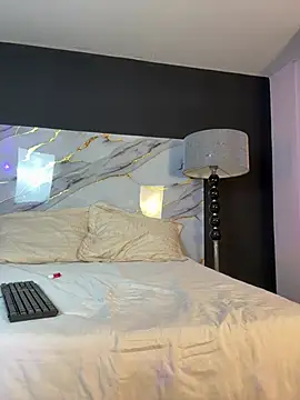 Jacky-wolf1 online show from April 2, 6:16 pm