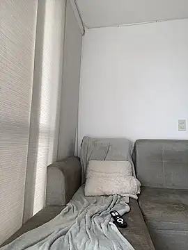 Snapshot of maxxcooper1 chatting on January 15, 4:11 pm maxxcooper1 online show from January 15, 4:11 pm