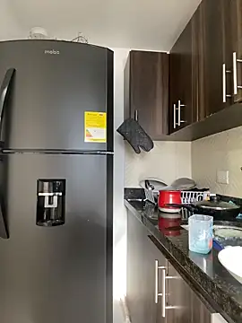 Snapshot of maxxcooper1 chatting on February 3, 12:32 pm maxxcooper1 online show from February 3, 12:32 pm