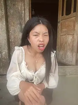 lux-su online show from April 11, 1:54 am