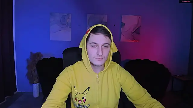 beauty liam online show from February 9, 8:02 pm