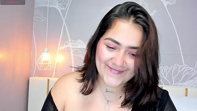 beautifulgirl4u  online show from May 14, 9:21 pm