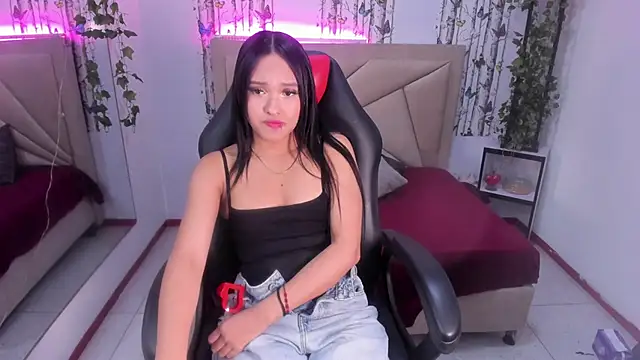 Snapshot of valeria_dark_ chatting on June 26, 7:29 pm valeria dark online show from June 26, 7:29 pm