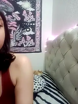 Lia whitexxx online show from April 19, 1:27 am