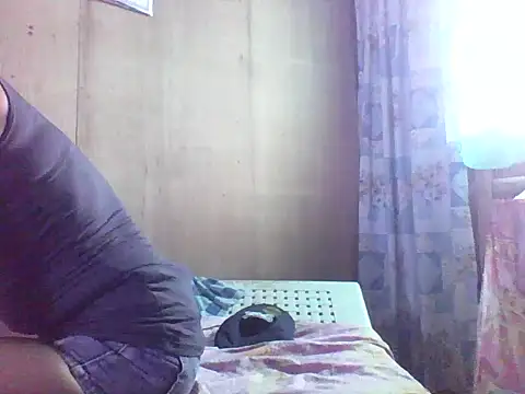 Petite elise online show from March 28, 8:47 am