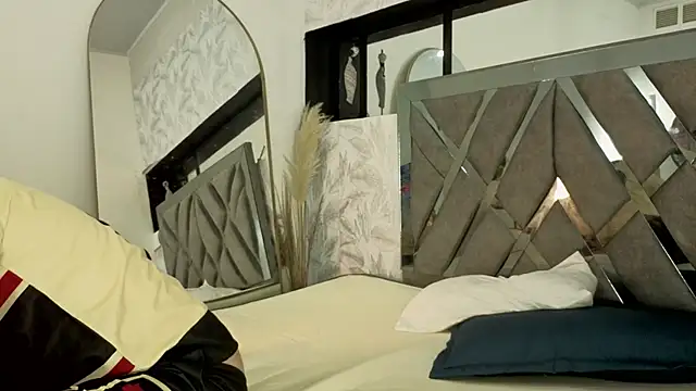 Snapshot of Chel_seth chatting on May 19, 3:35 am Chel seth online show from May 19, 3:35 am